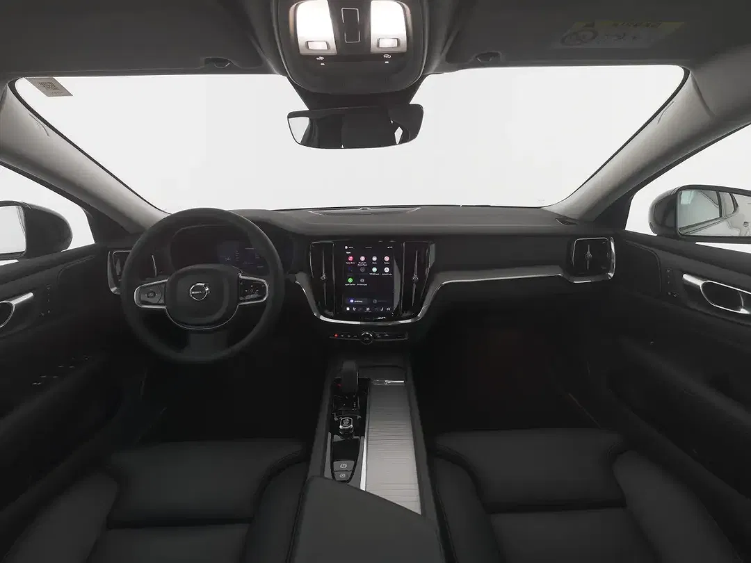Volvo S60 B5 AWD Plus Dark - Thumbnail 3