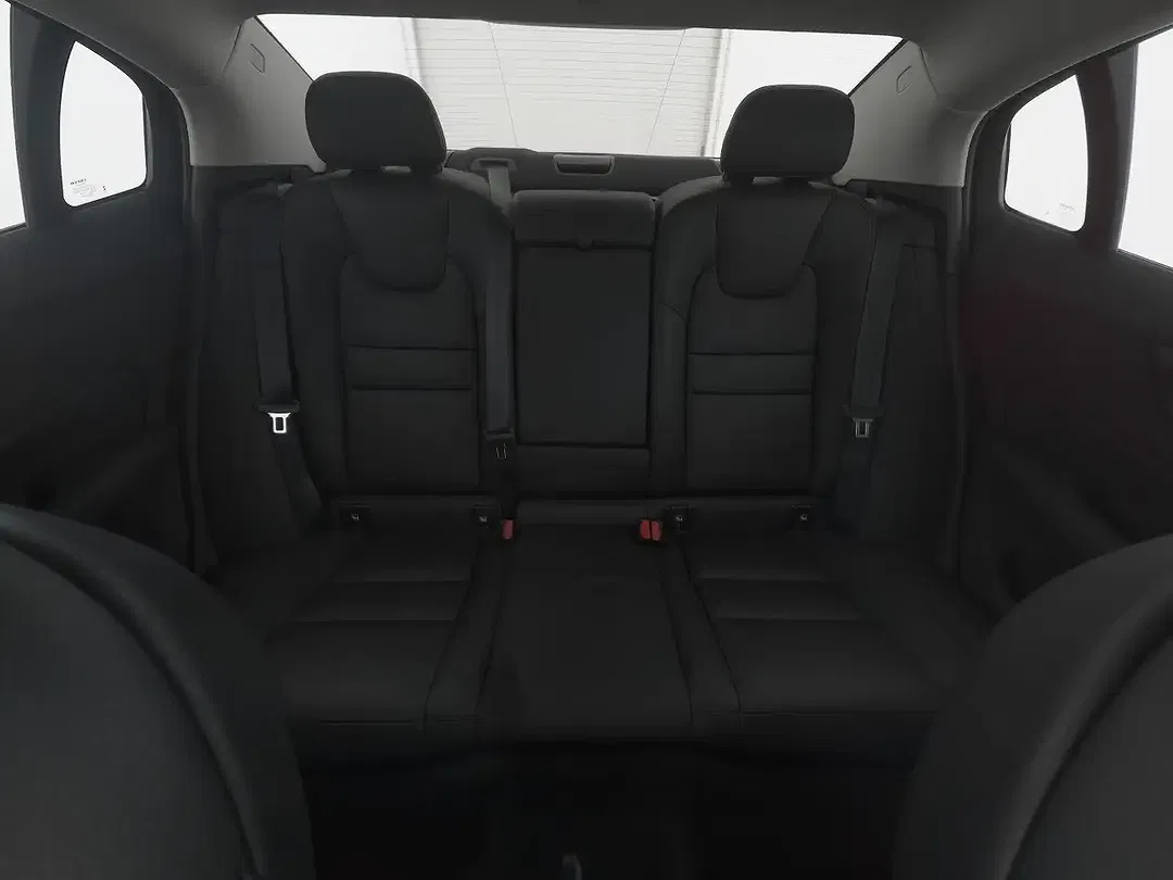Volvo S60 B5 AWD Plus Dark - Thumbnail 5