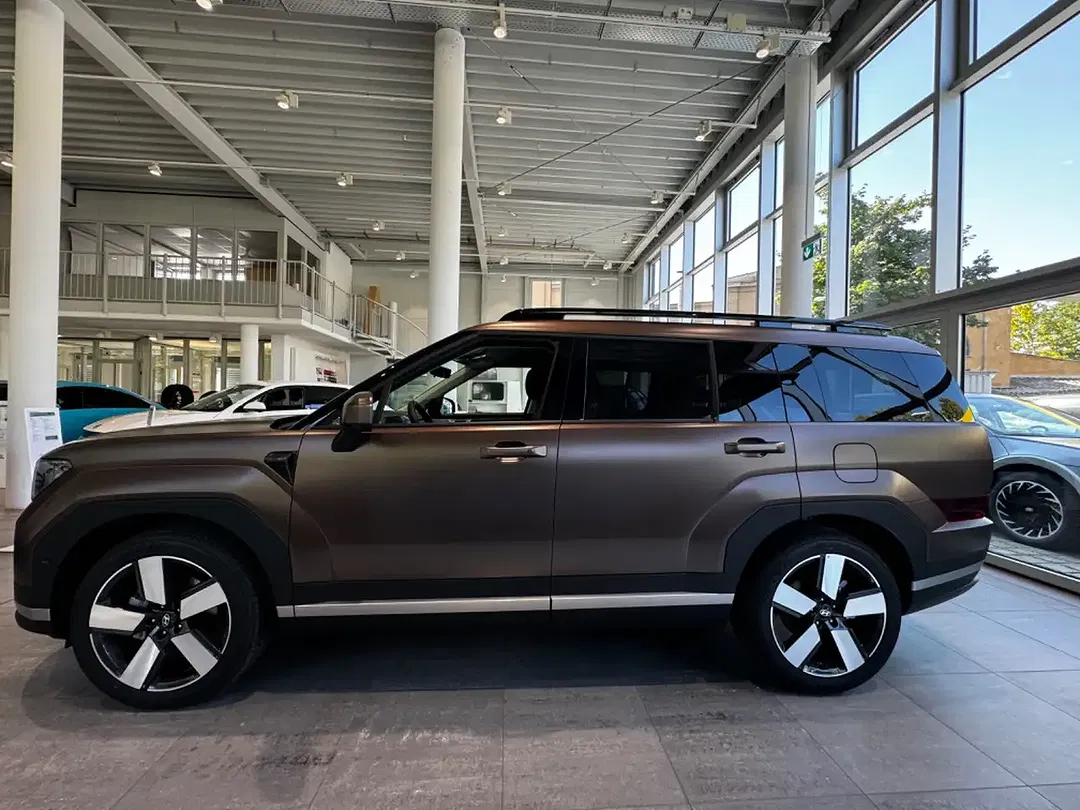 Hyundai SANTA FE Hybrid Intro - Thumbnail 4