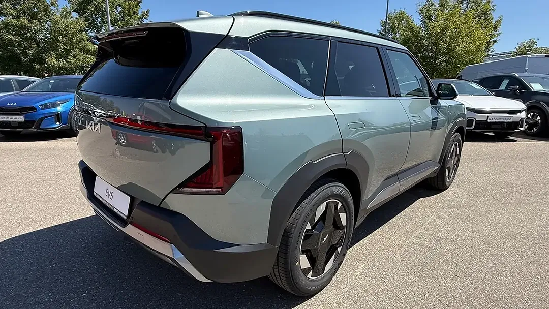 Kia EV5 81.4 kWh Air - Thumbnail 3