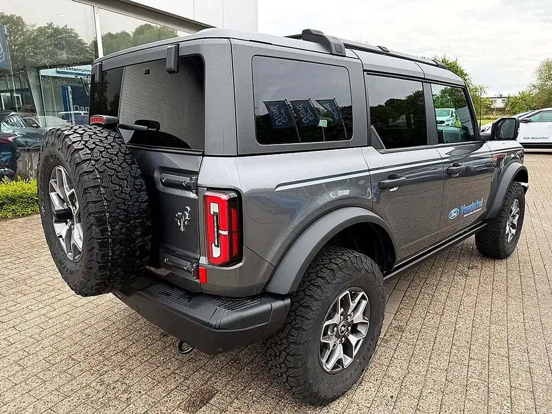 Ford Bronco e-4WD - Thumbnail 12