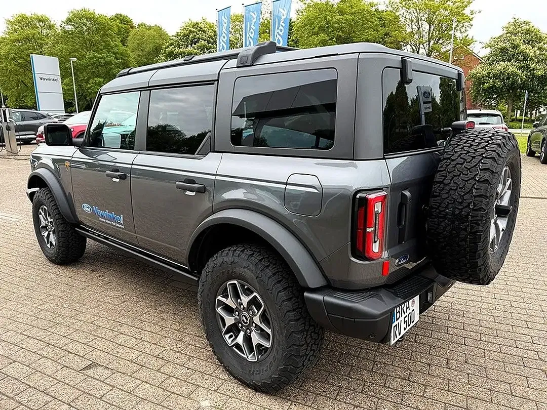 Ford Bronco e-4WD - Thumbnail 8