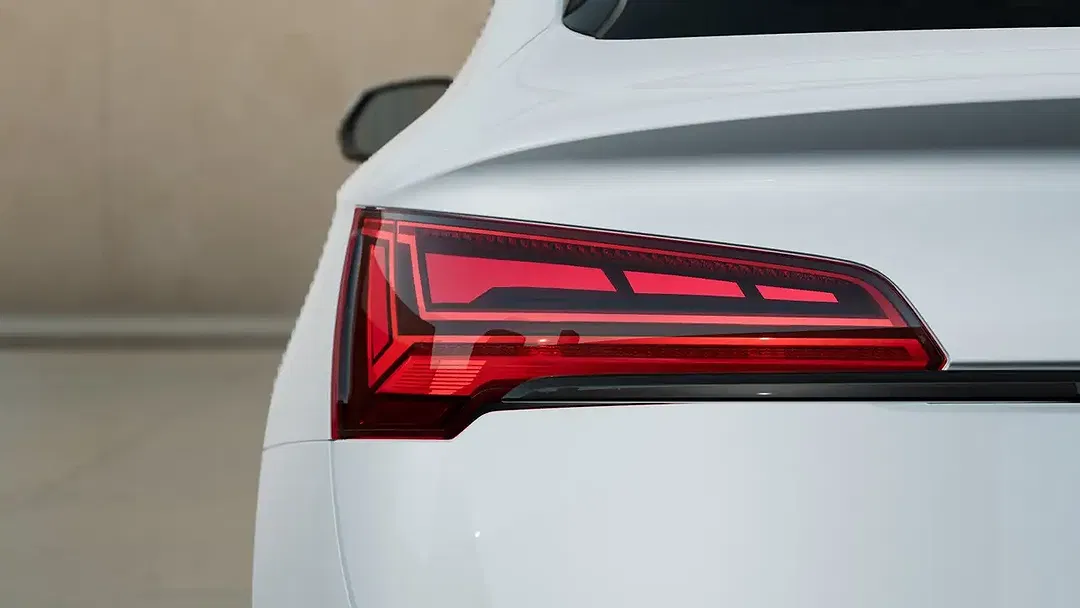 Audi Q5 40 TFSI quattro Matrix LED Sportback S line - Thumbnail 4