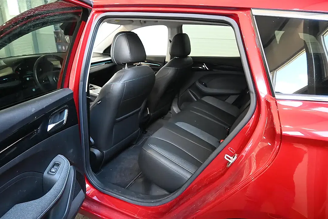 MG MG5 EV Comfort - Thumbnail 13