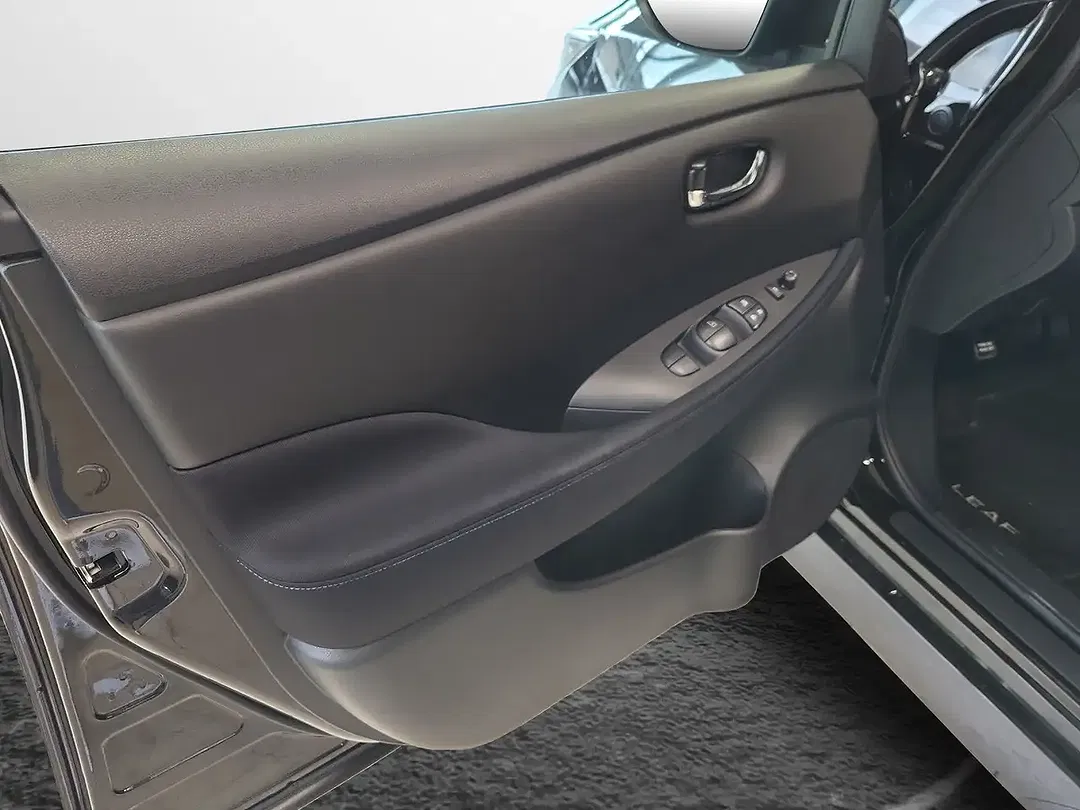Nissan Leaf Acenta - Thumbnail 6