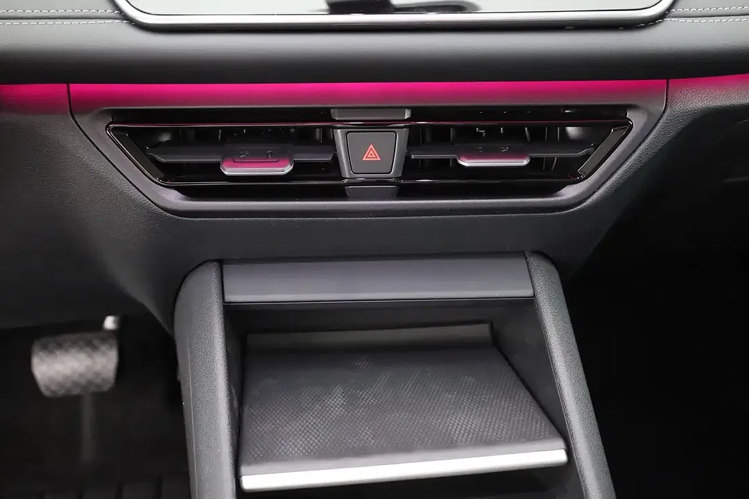 Volkswagen Tiguan 1.5 eTSI DSG - Thumbnail 11
