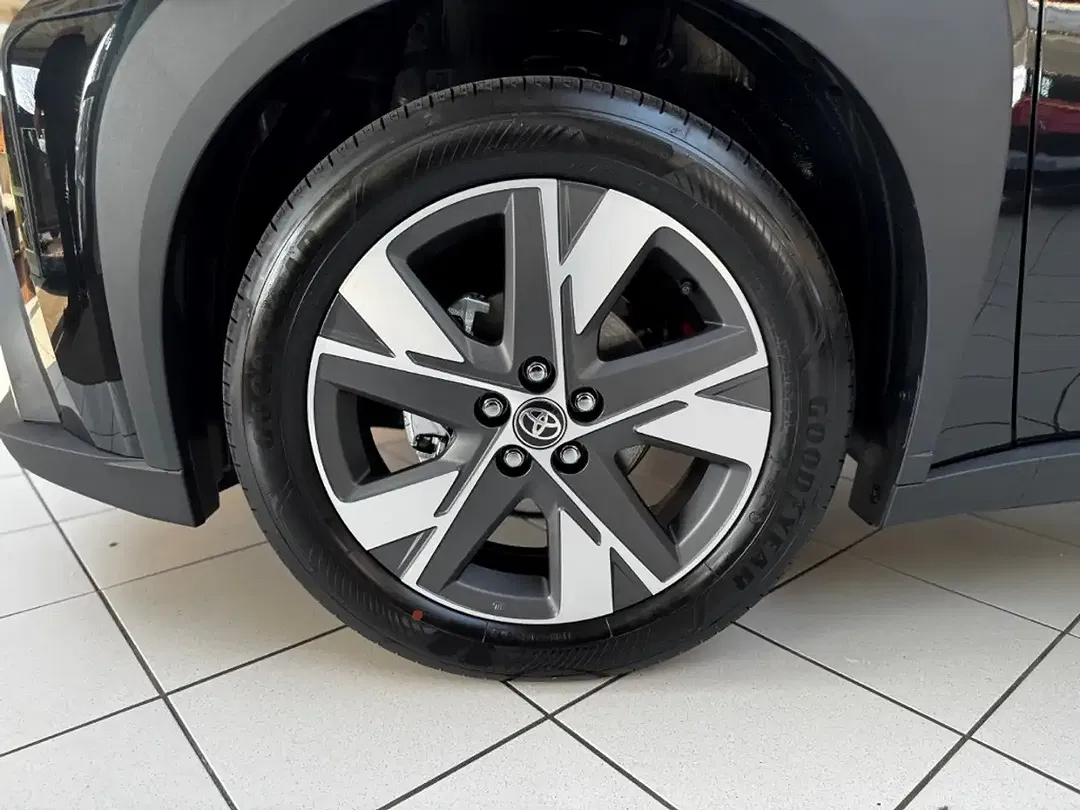Toyota Aygo X Hybrid Active - Thumbnail 5