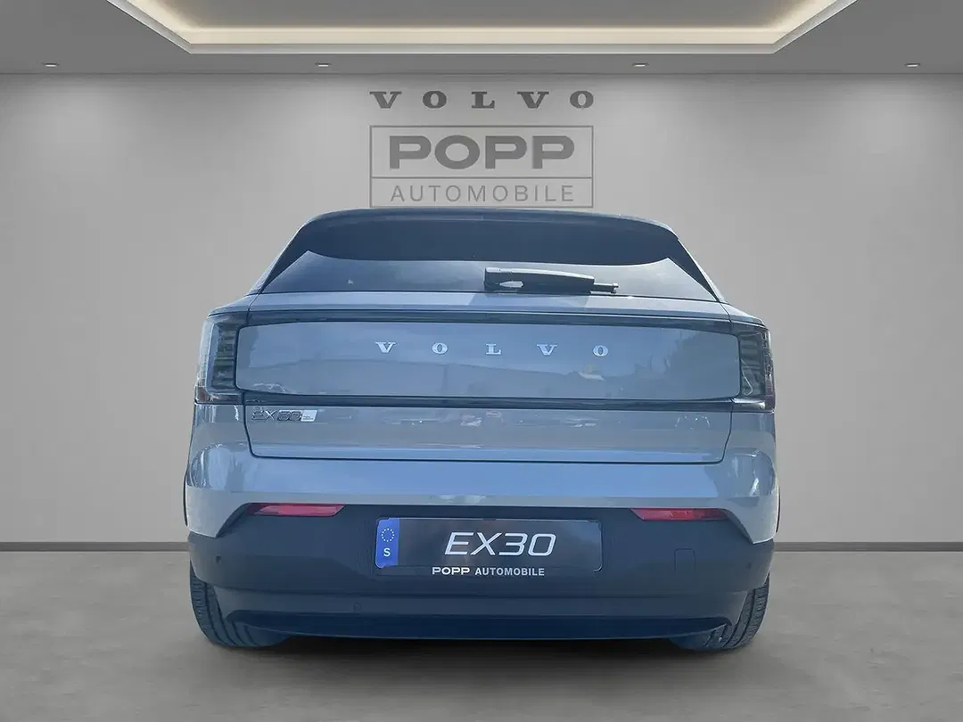 Volvo EX30 AWD Twin Motor Ultra - Thumbnail 13