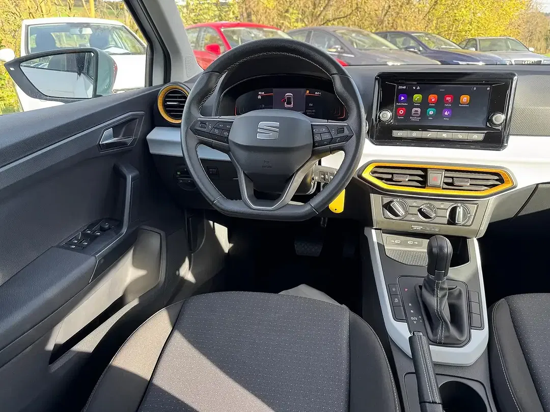 SEAT Arona 1.0 TSI DSG Style - Thumbnail 13