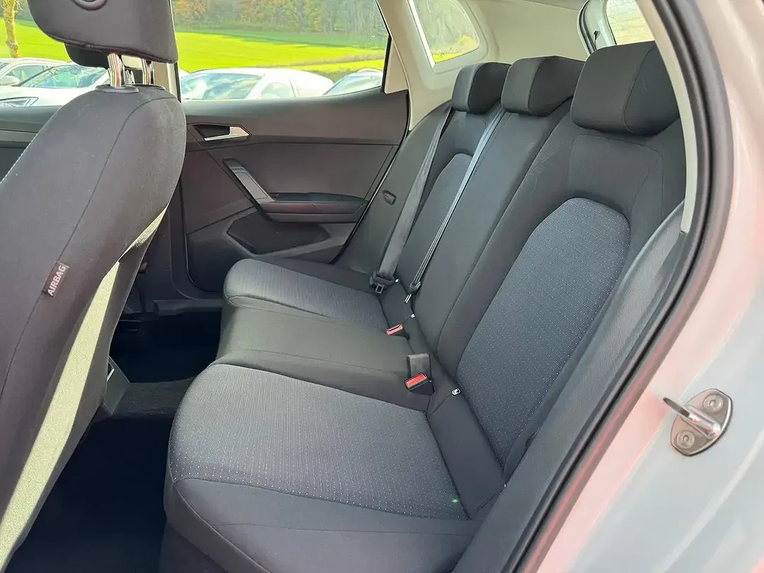 SEAT Arona 1.0 TSI DSG Style - Thumbnail 8