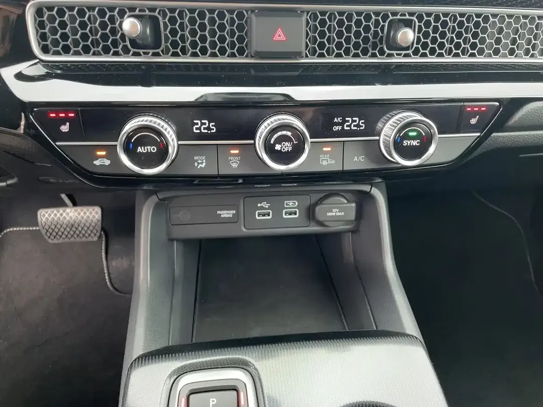 Honda Civic 2.0 e:HEV Elegance - Thumbnail 12