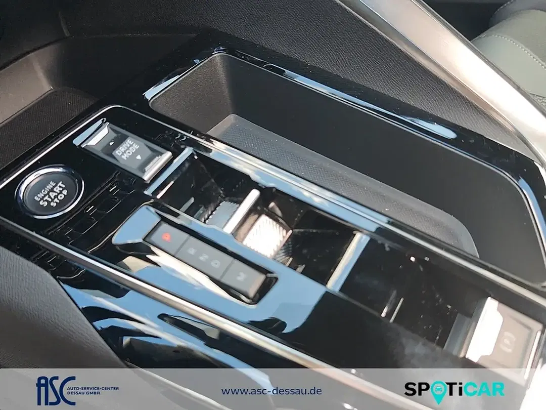 Peugeot 3008 GT - Thumbnail 14