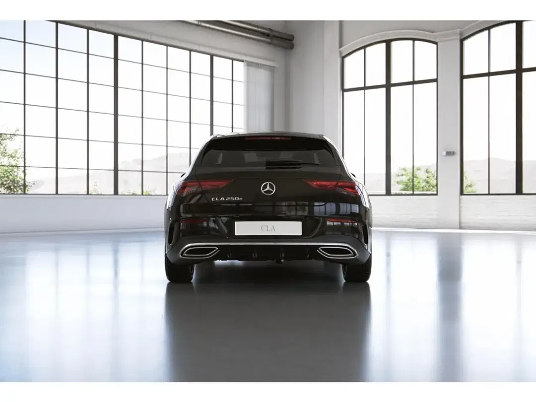 Mercedes-Benz CLA 250 - Thumbnail 5