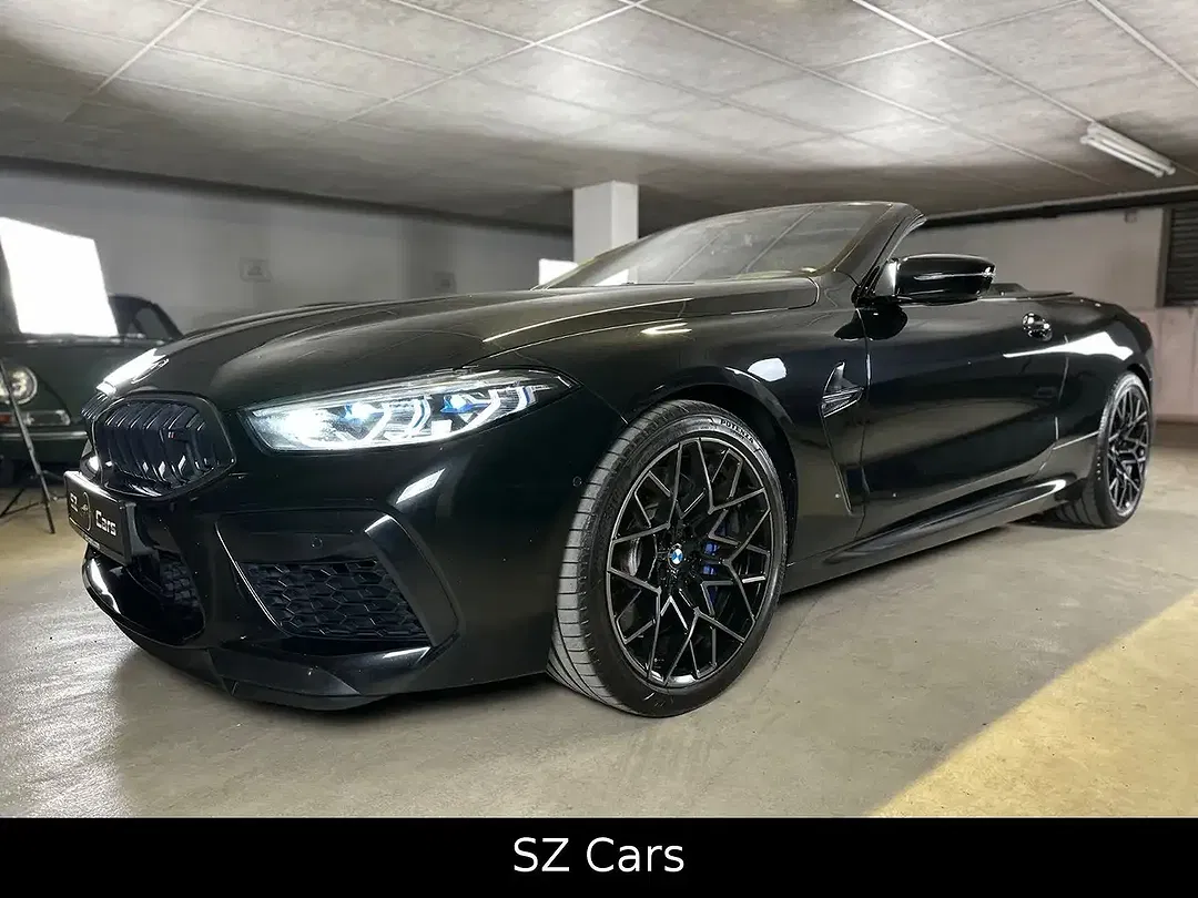 BMW M8 Competition Convertible - Thumbnail 6