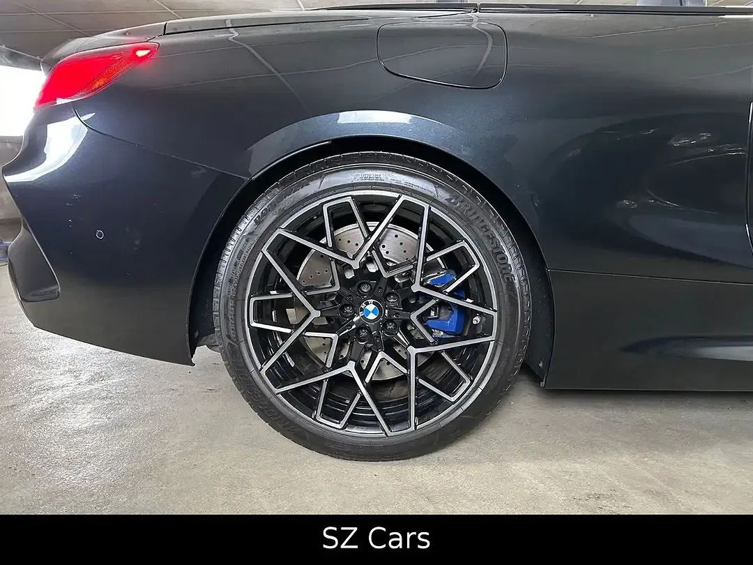 BMW M8 Competition Convertible - Thumbnail 7