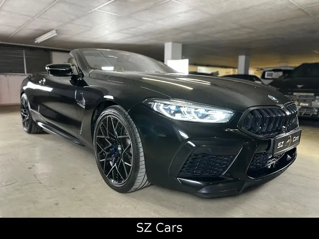 BMW M8 Competition Convertible - Thumbnail 3
