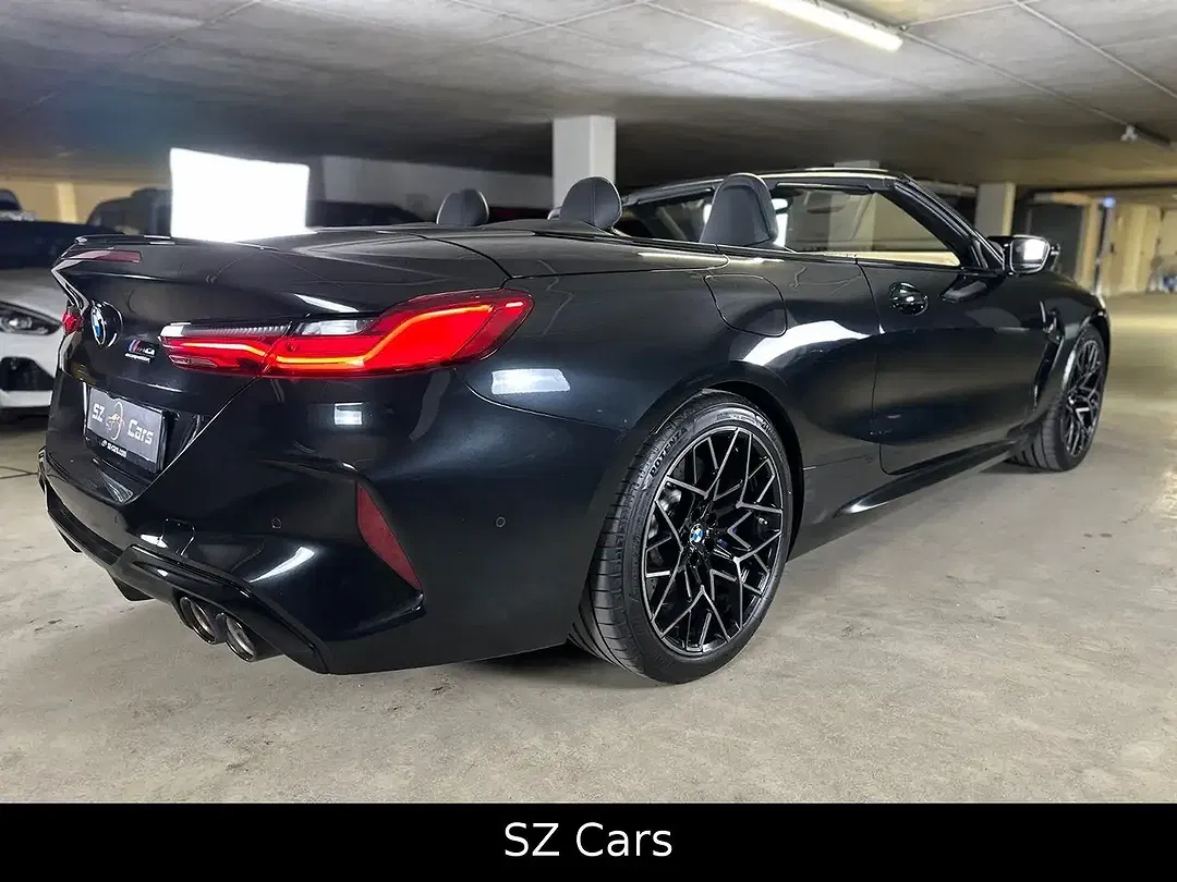 BMW M8 Competition Convertible - Thumbnail 4