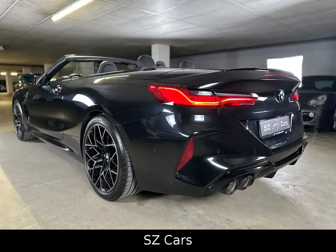BMW M8 Competition Convertible - Thumbnail 5