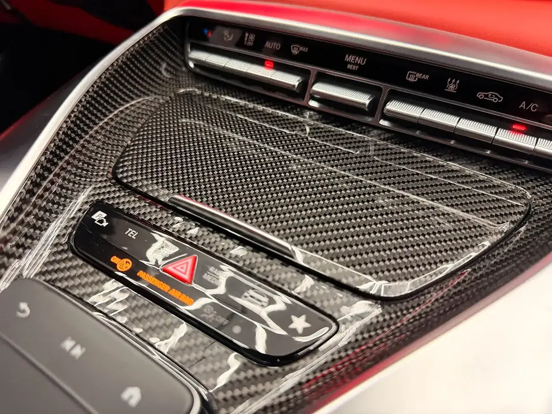 Mercedes-Benz AMG GT 43 Burmester Night - Thumbnail 11