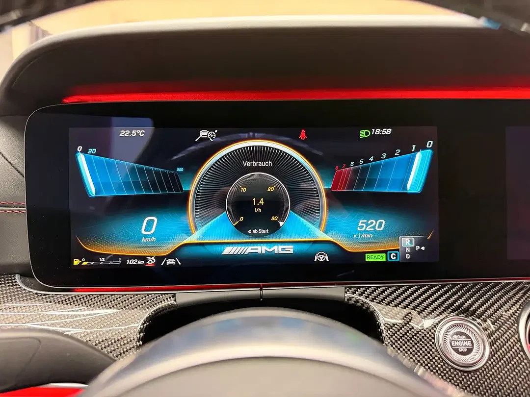 Mercedes-Benz AMG GT 43 Burmester Night - foto 14