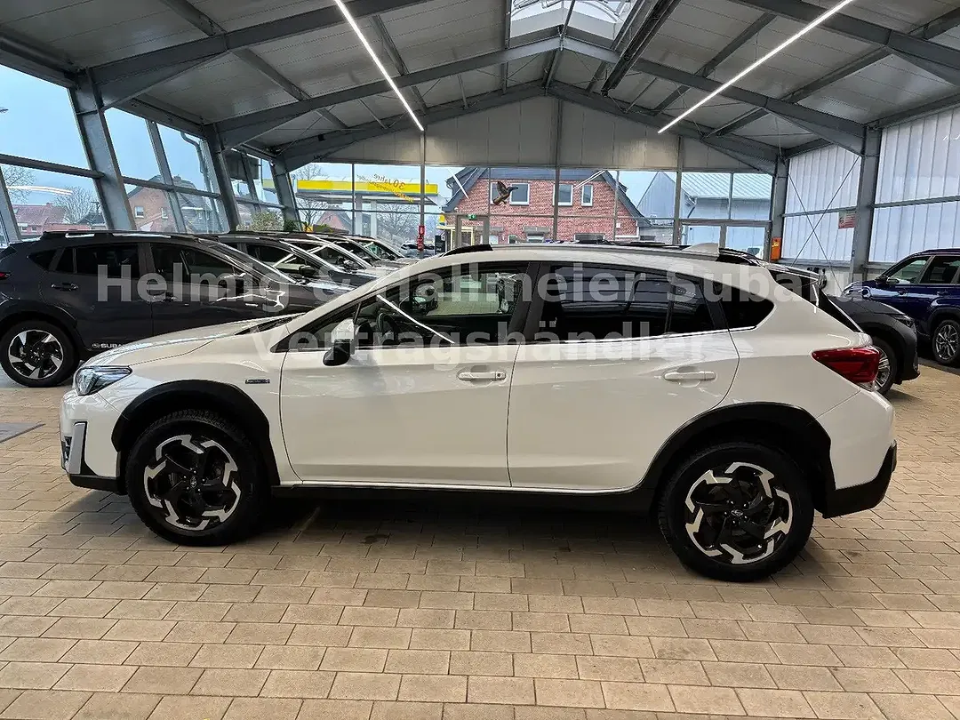 Subaru XV Platinum - Thumbnail 3
