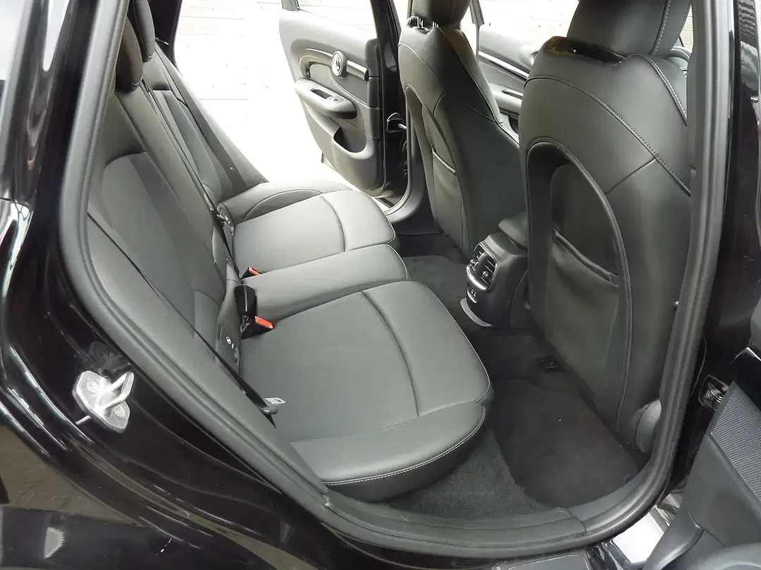 MINI Cooper Clubman 1.5 - Thumbnail 9