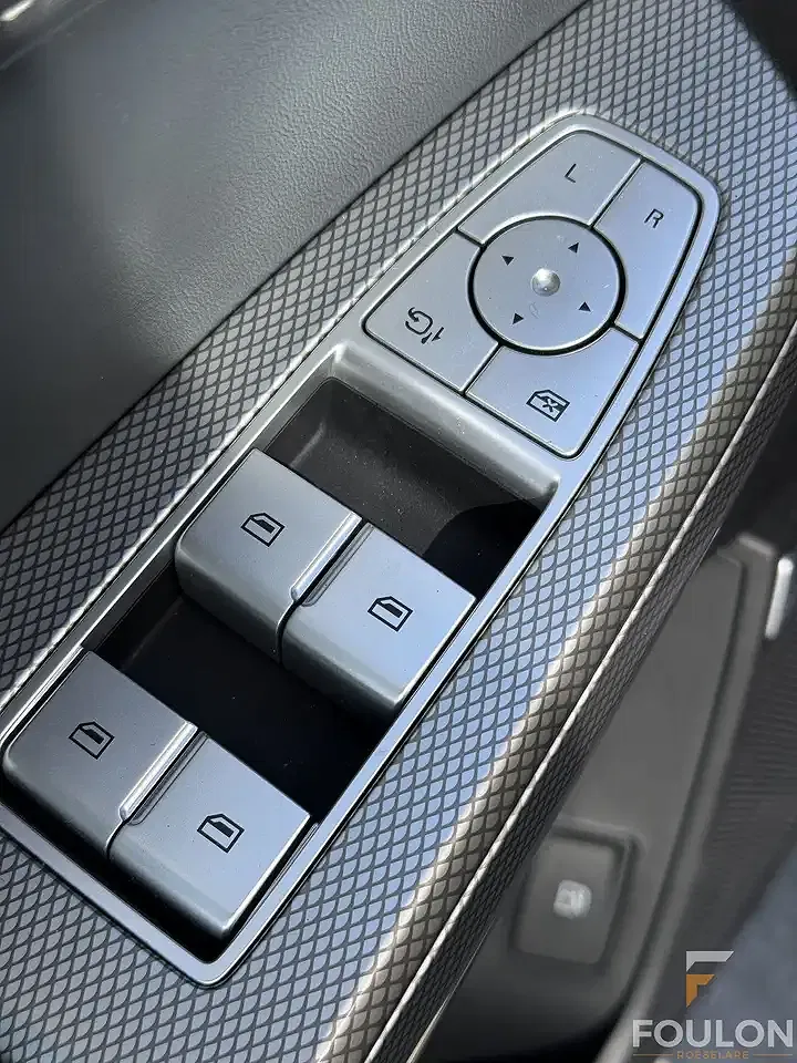 MG MGS9 1.5 Turbo PHEV Premium - Thumbnail 12