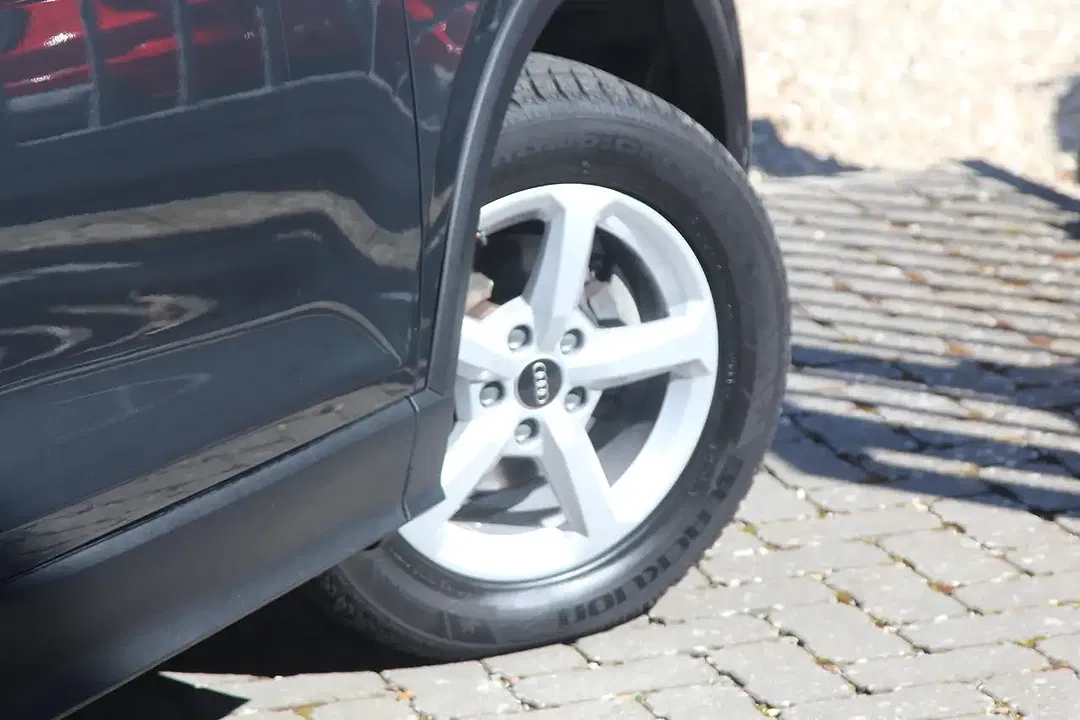 Audi Q2 1.0 TSI - Thumbnail 3