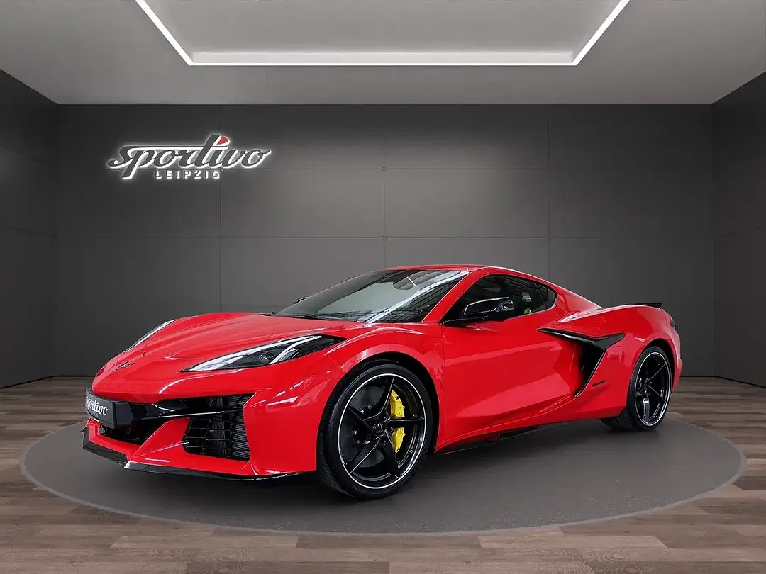 Corvette C8 E-Ray Coupe 3LZ - foto 2