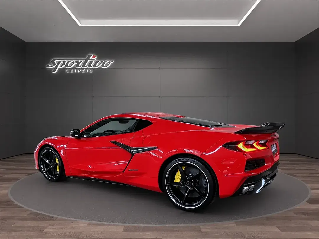 Corvette C8 E-Ray Coupe 3LZ - Thumbnail 5