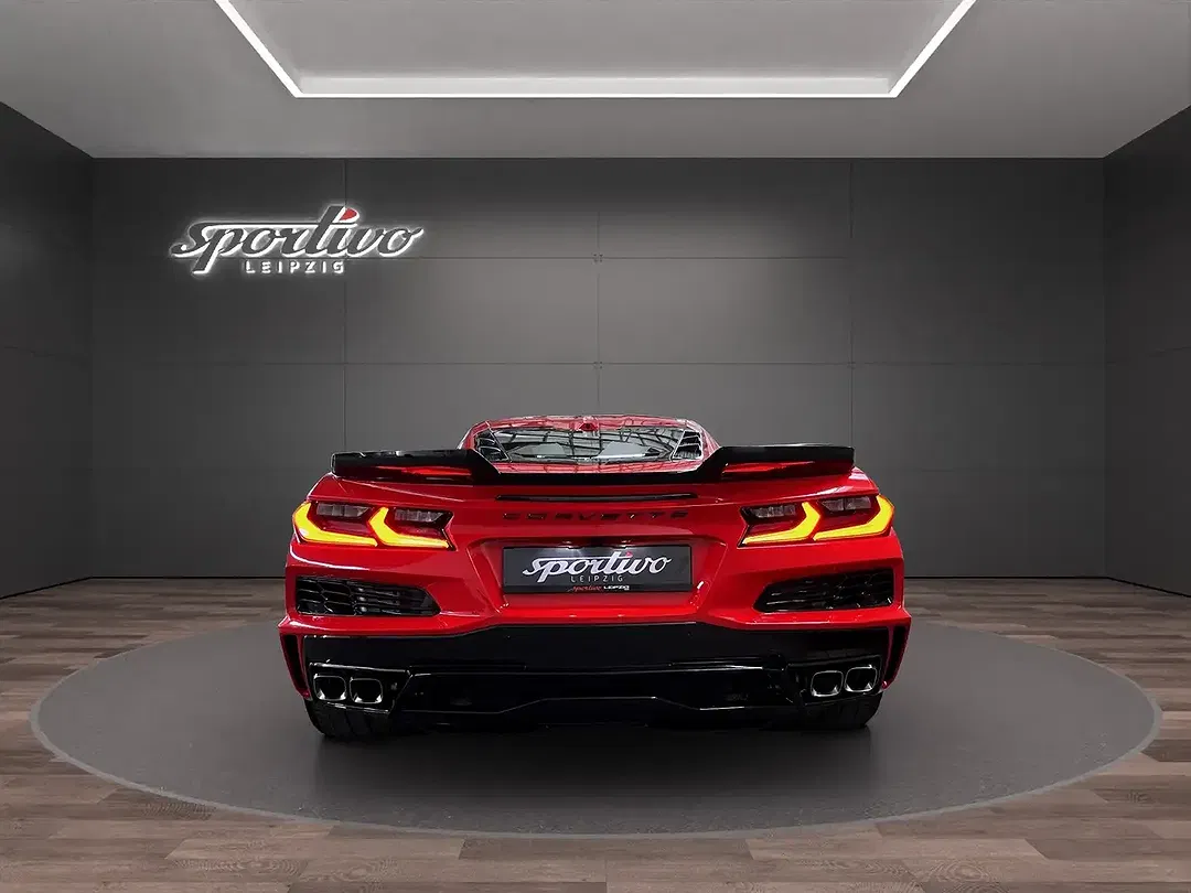 Corvette C8 E-Ray Coupe 3LZ - Thumbnail 6