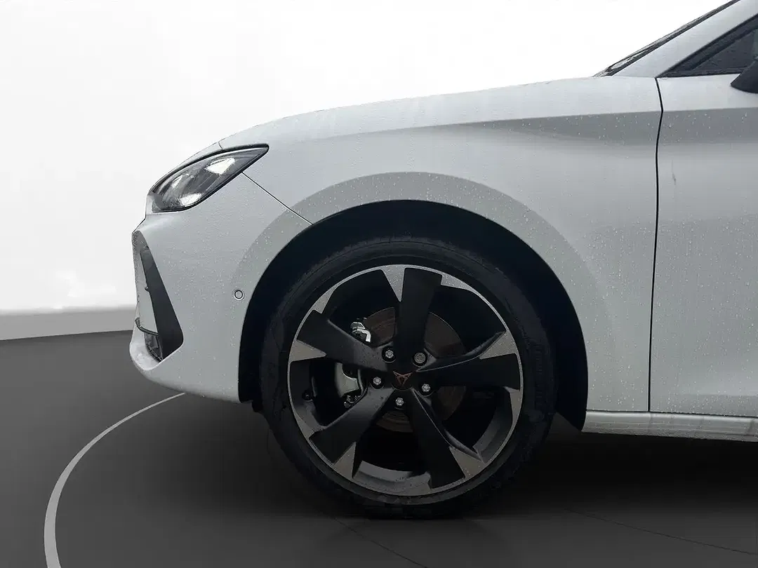 CUPRA Leon 1.5 eTSI Sportstourer - Thumbnail 10