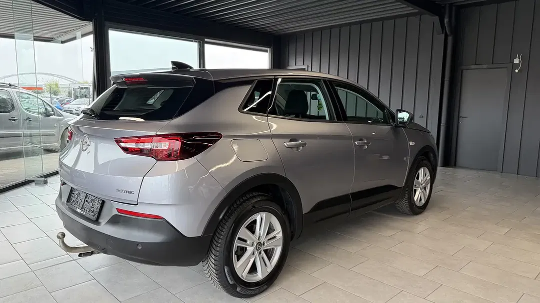 Opel Grandland X - Thumbnail 8