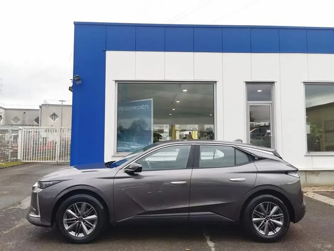 DS Automobiles DS 4 - Thumbnail 5