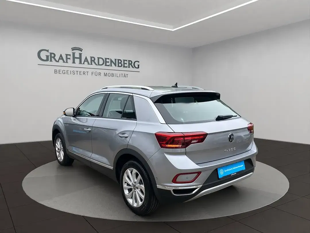 Volkswagen T-Roc 2.0 TDI Style - Thumbnail 4