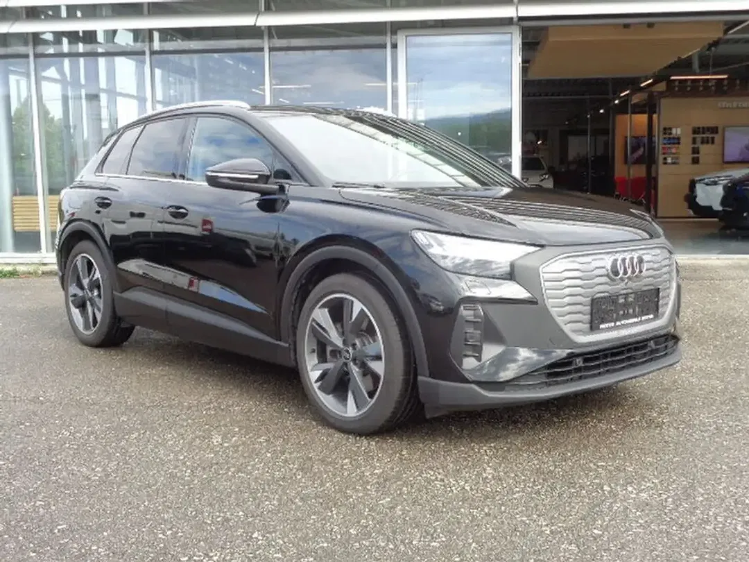 Audi Q4 e-tron 40 Matrix LED - Thumbnail 1