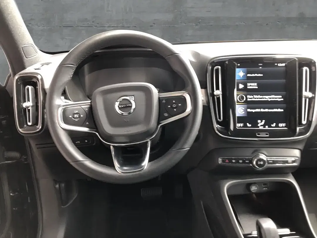 Volvo XC40 T4 PHEV Plus Bright - Thumbnail 13