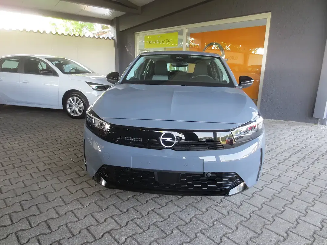 Opel Corsa - foto 2
