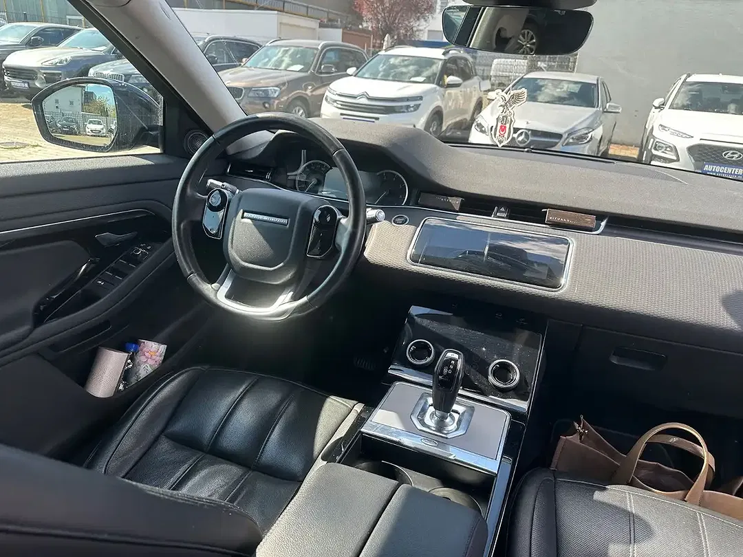 Land Rover Range Rover Evoque 4x4 S - Thumbnail 8