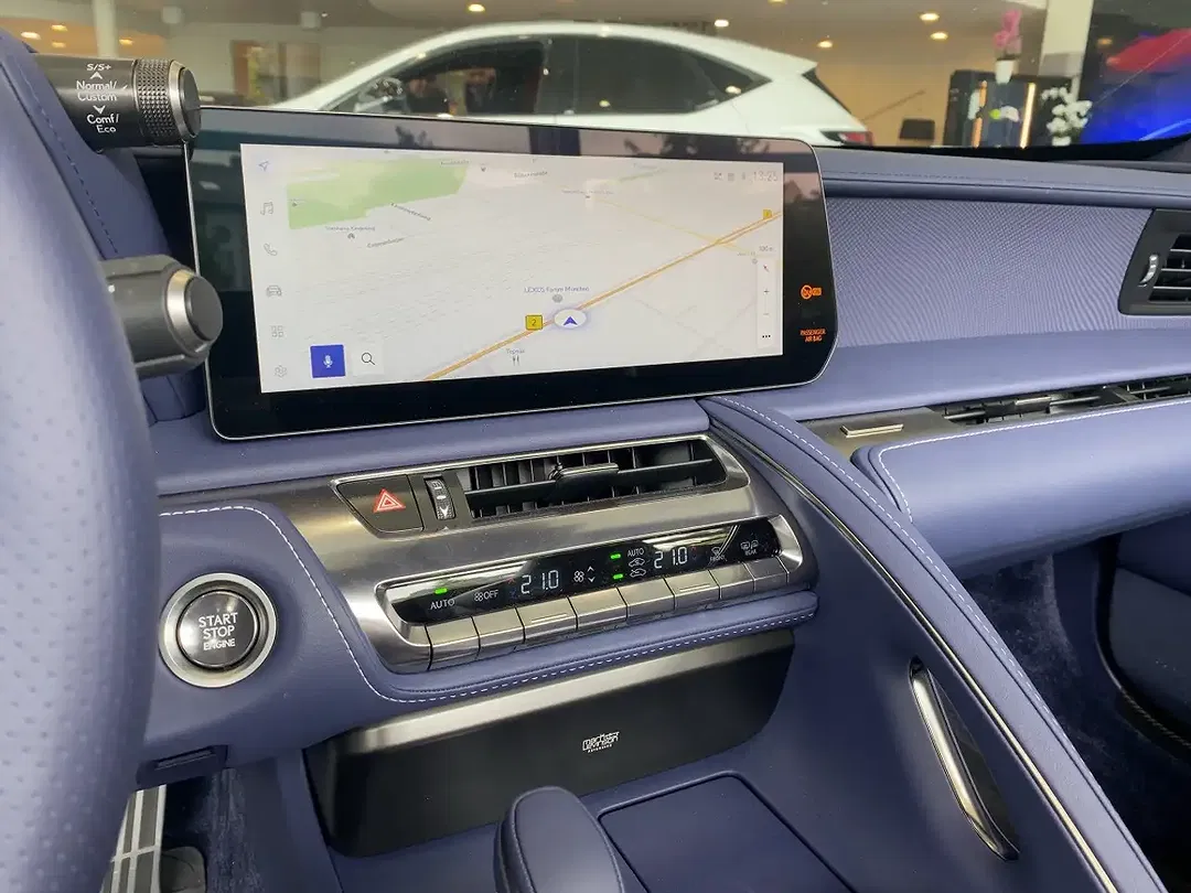 Lexus LC 500 Cabriolet Ultimate Edition - Thumbnail 13