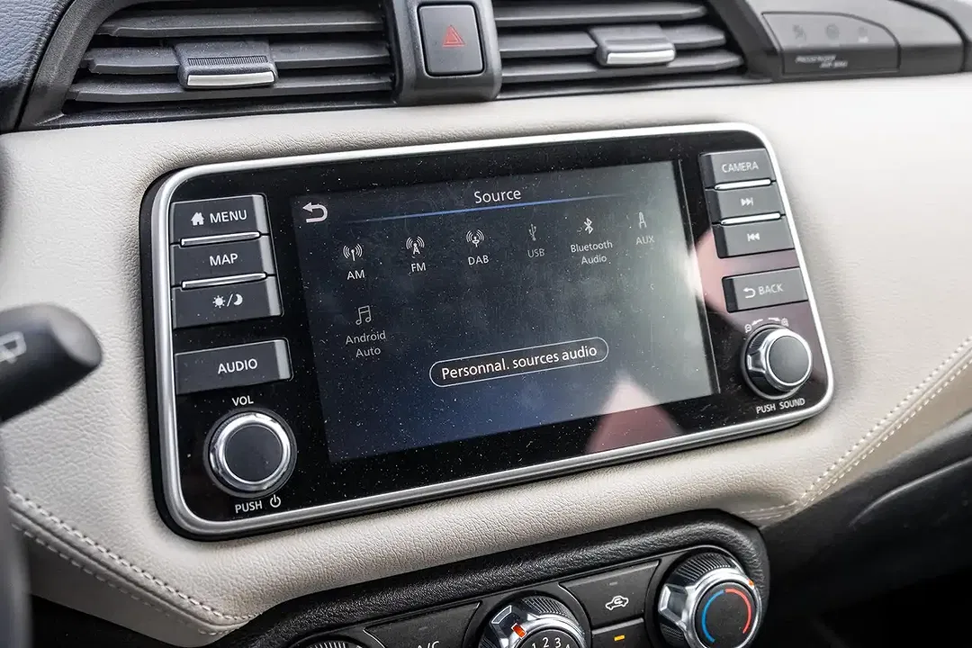 Nissan Micra 1.0 Xtronic N-Connecta - Thumbnail 17
