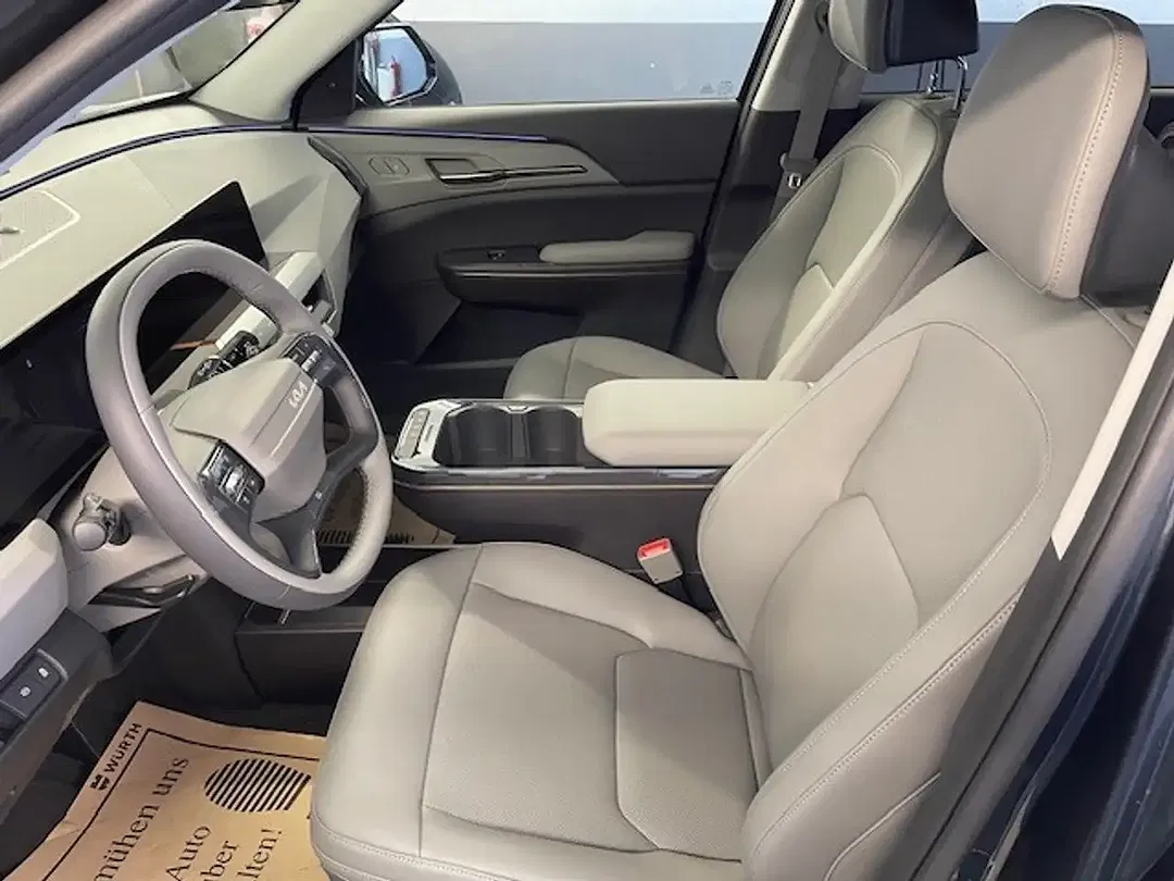 Kia EV5 81.4 kWh Launch Edition - Thumbnail 8