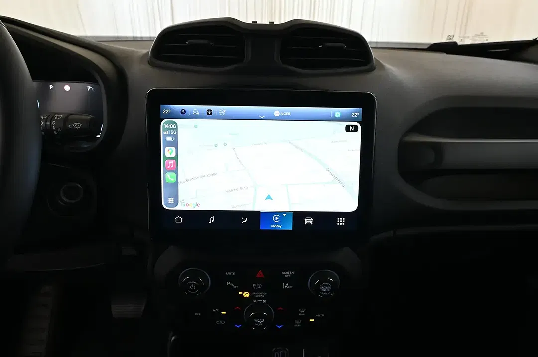 Jeep Renegade 1.5 e-Hybrid - Thumbnail 12