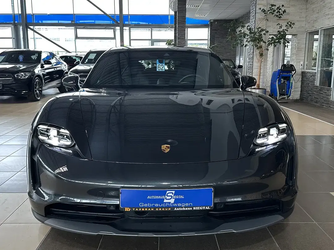 Porsche Taycan Cross Turismo - foto 2