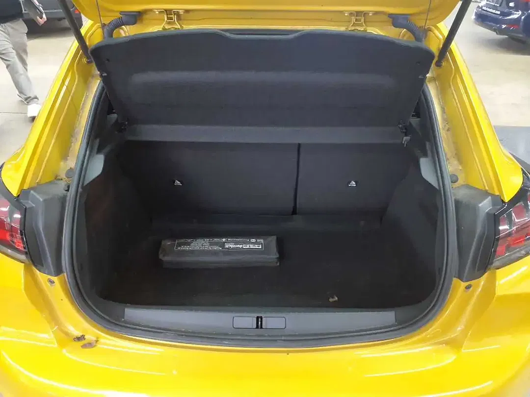 Peugeot 208 PureTech Active Pack - Thumbnail 8