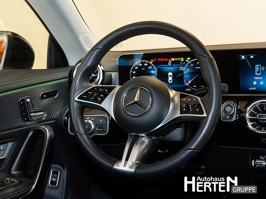 Mercedes-Benz CLA 200 Progressive Night - Thumbnail 7