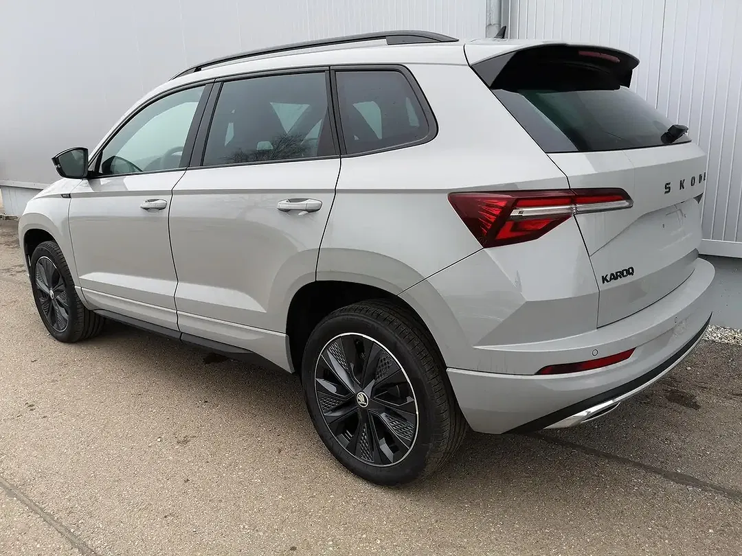 Skoda Karoq 1.5 TSI DSG Sportline - Thumbnail 2