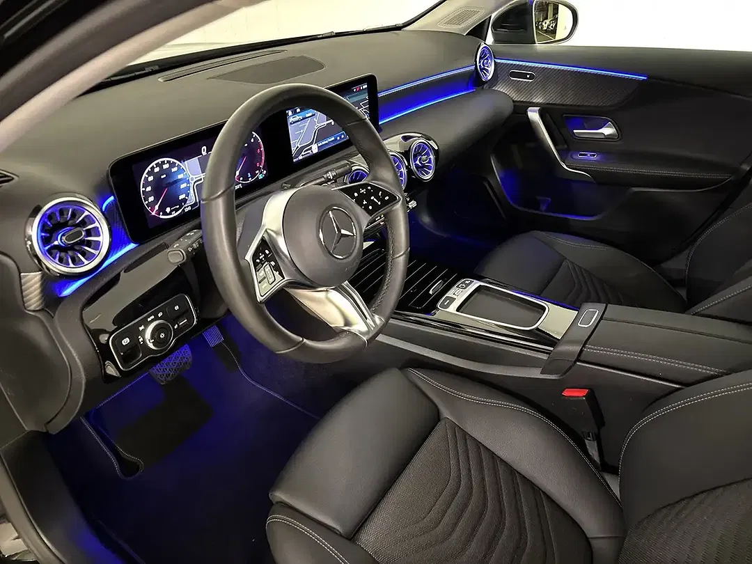 Mercedes-Benz A 180 - Thumbnail 11