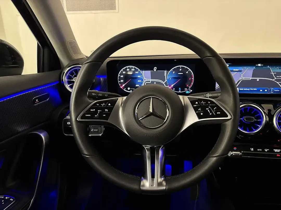 Mercedes-Benz A 180 - Thumbnail 8