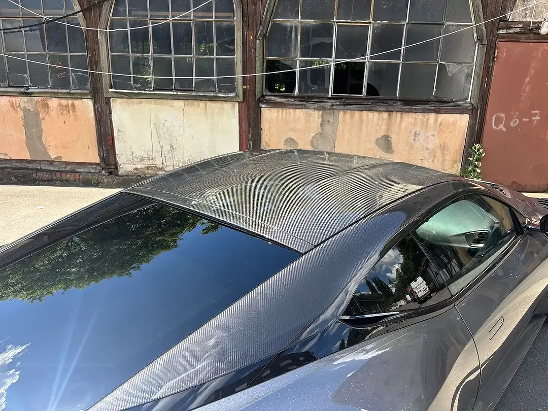 Aston Martin DBS 770 5.2 V12 Ultimate - Thumbnail 41